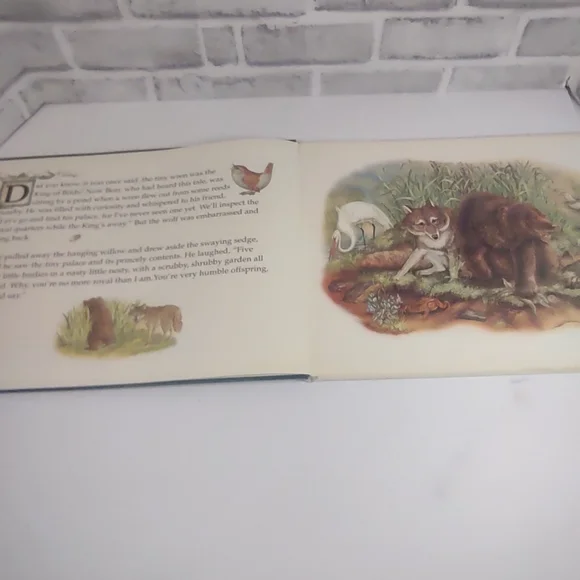 Mystery in Bugtown Book & Battle Of The Beasts - Picture 12 of 15